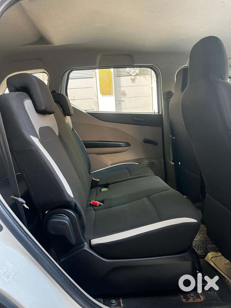 Renault Triber Rxl, 2022, Petrol