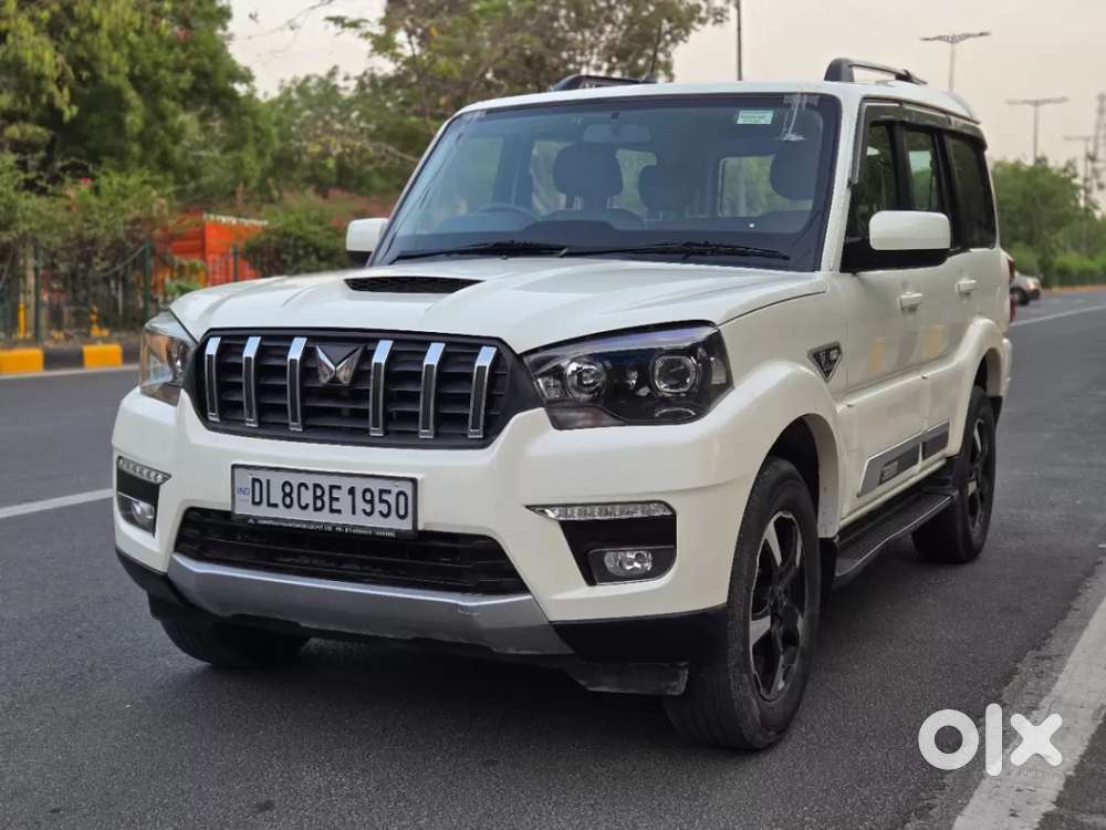 Mahindra Scorpio Classic, 2022, Diesel