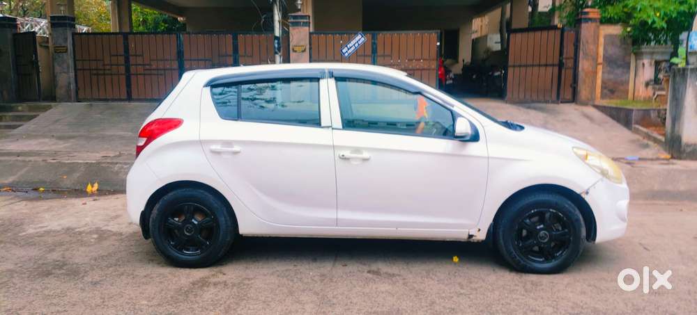 Hyundai I20 Diesel Sportz, 2011, Diesel