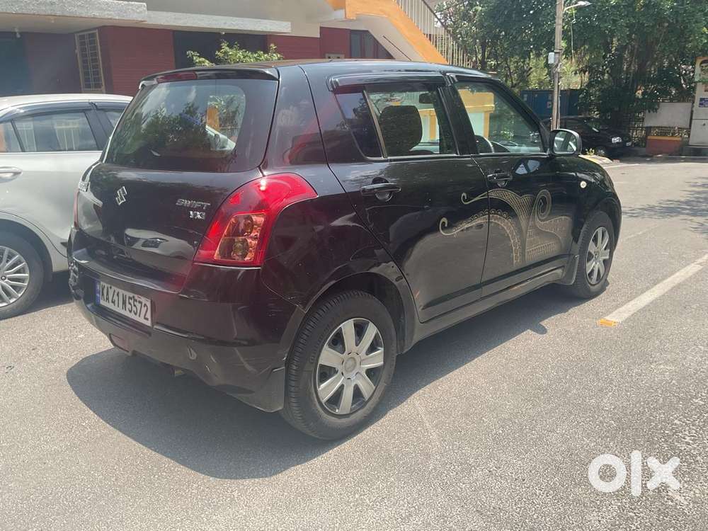 Maruti Suzuki Swift Vxi + Manual, 2010, Petrol