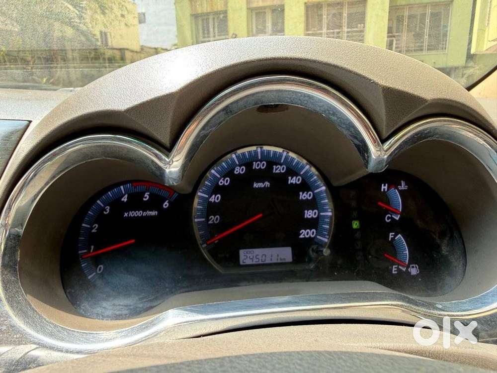 Toyota Fortuner 3.0 4x2 Automatic, 2013, Diesel