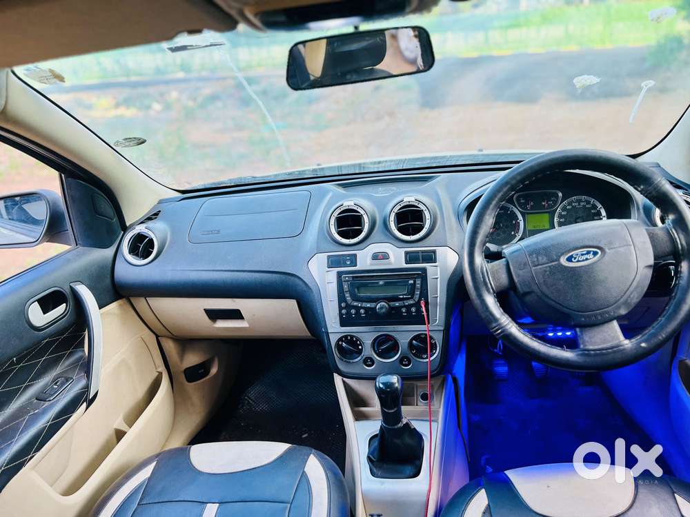 Ford Fiesta Classic 1.6 Duratec Titanium, 2013, Diesel