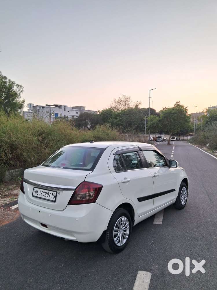 Maruti Suzuki Swift Dzire 1.2 Vxi Bsiv, 2014, Petrol