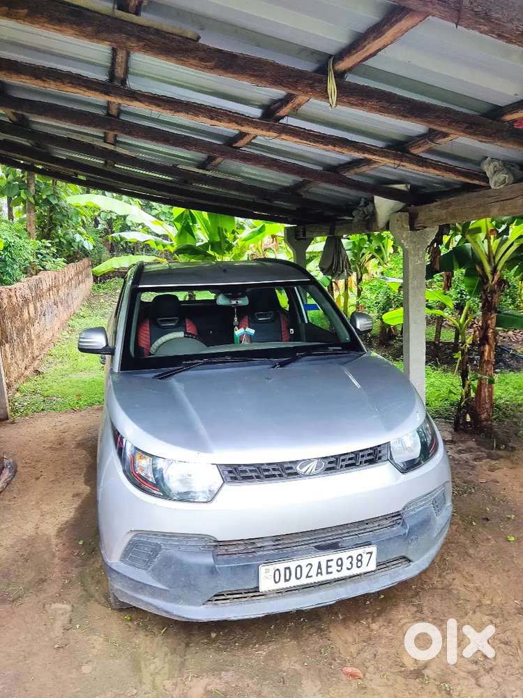 Mahindra Kuv 100 2016 Petrol 16000 Km Driven