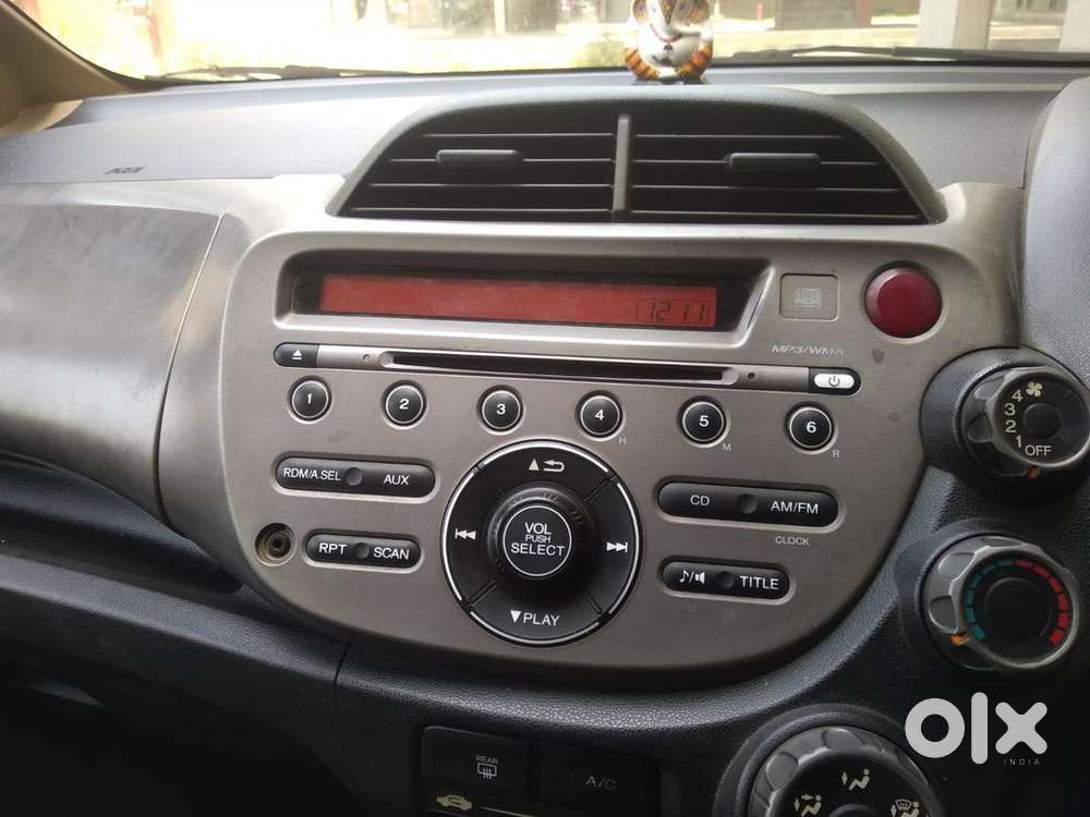 Honda Jazz All Power Window Petrol 2013 Model