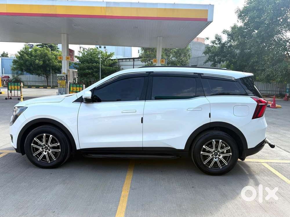 Mahindra Xuv700 2.2 Ax 7 Diesel Mt Str, 2025, Diesel