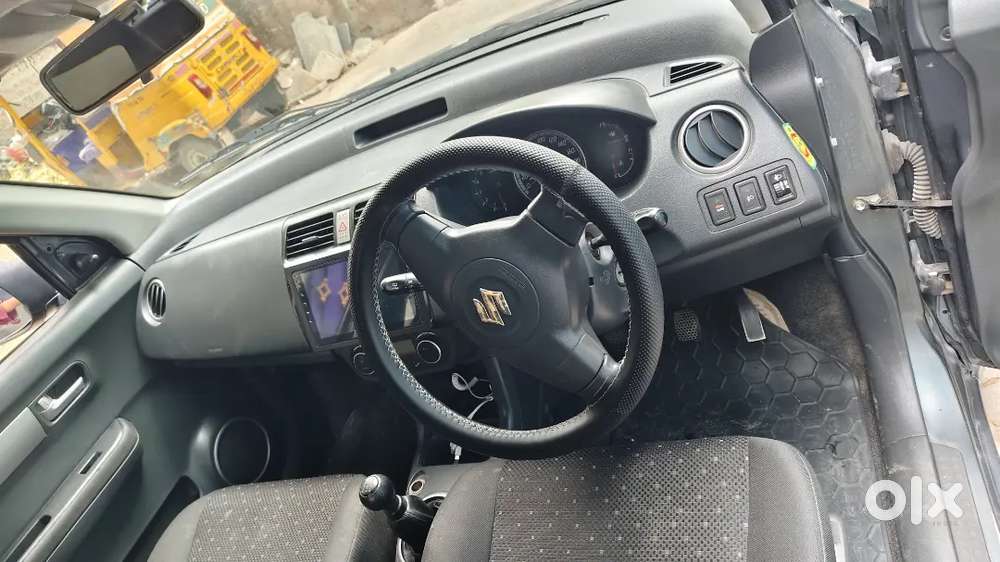 Maruti Swift Zxi Petrol 2005