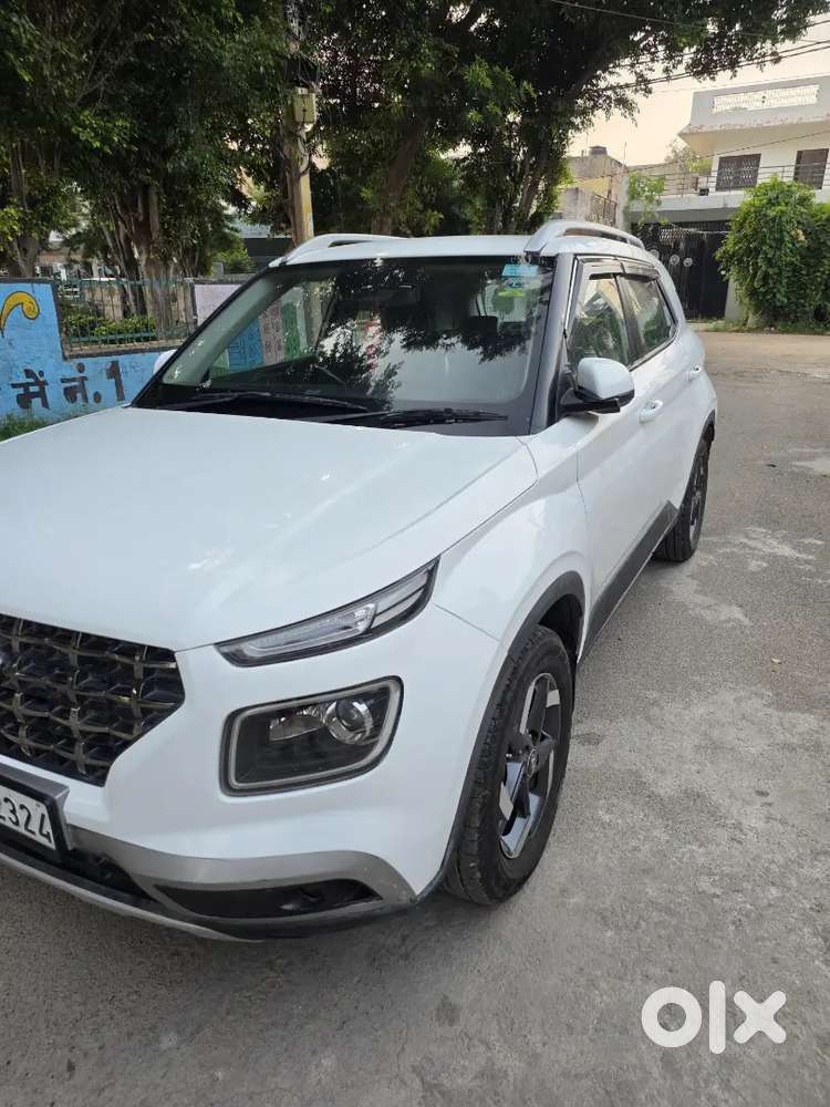 2021 Model Venue Sx 1.5 Crdi Diesal Sunroof All Original 1st Owner