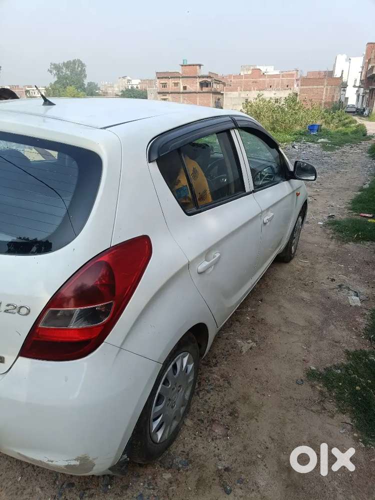 Hyundai I20 2010 Petrol 90000 Km Driven