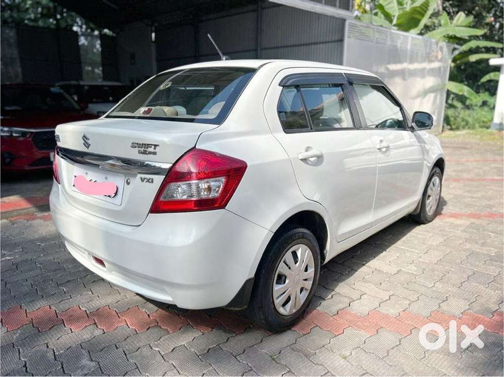 Maruti Suzuki Swift Dzire Vxi Optional, 2015, Petrol