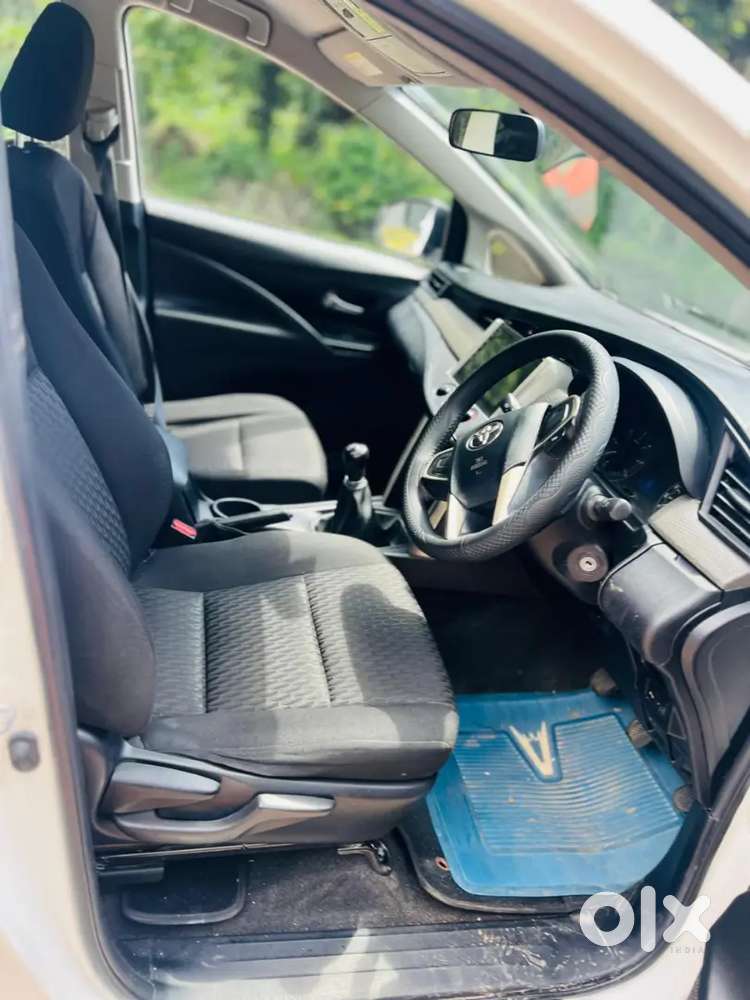 Toyota Innova Crysta 2017 Diesel Manual Model