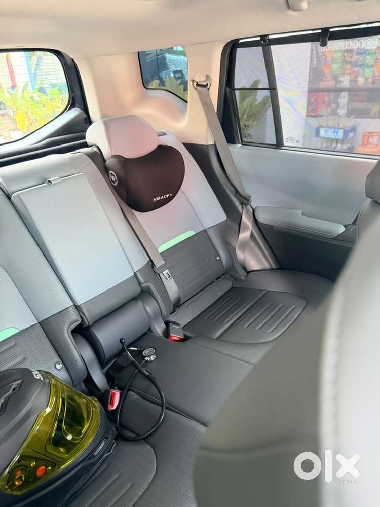 Kia Syros Petrol Manual 2025model 2026 March Registration