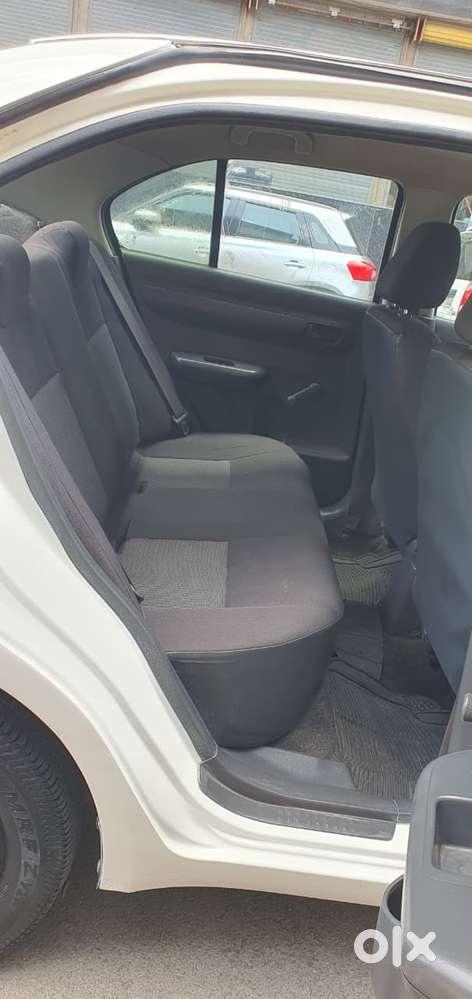 Maruti Suzuki Swift Dzire, 2009, Diesel