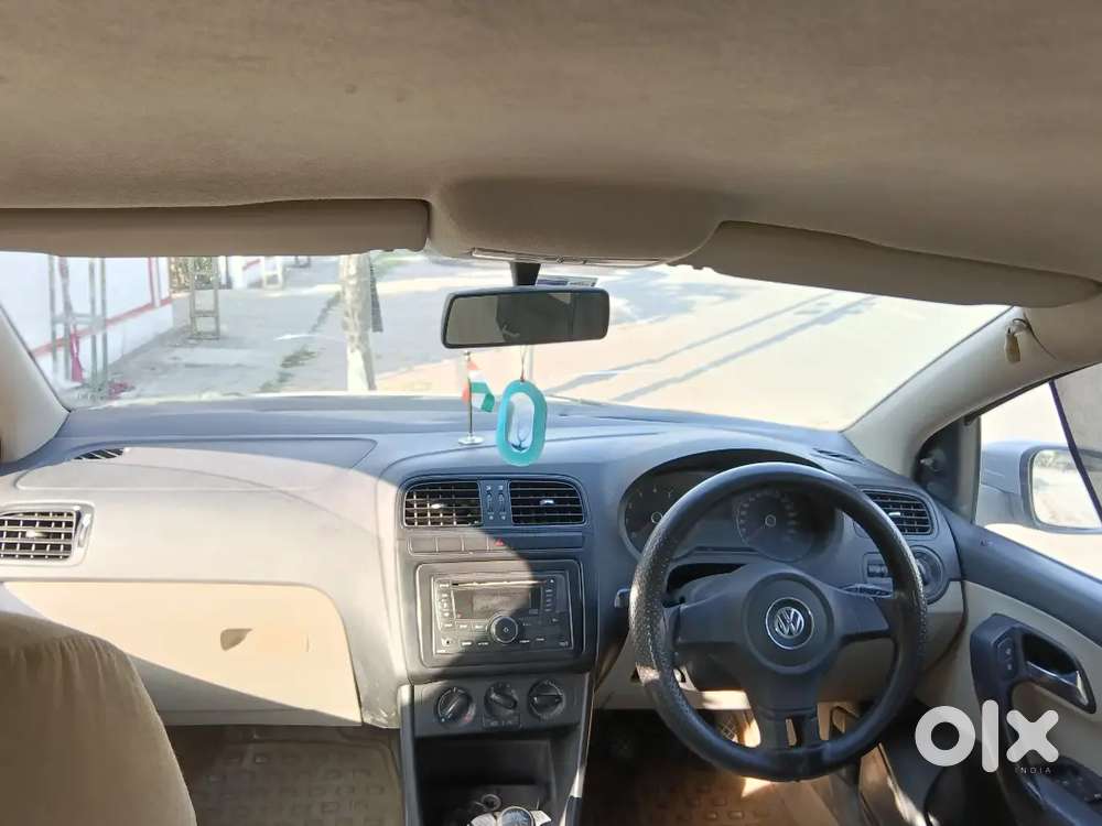 Volkswagen Polo 2012 Petrol 60000 Km Driven