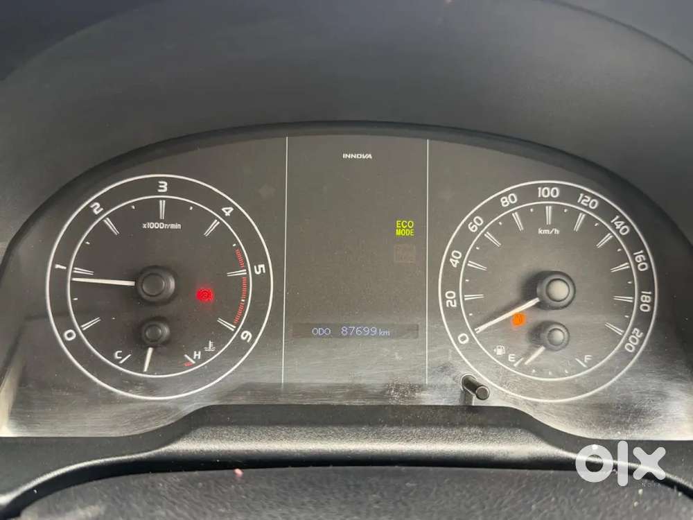 Toyota Innova 2.5 2019