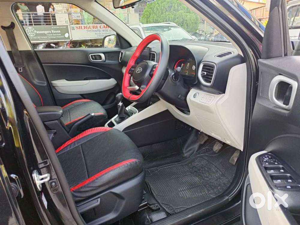 Hyundai Venue Sx, 2025, Petrol