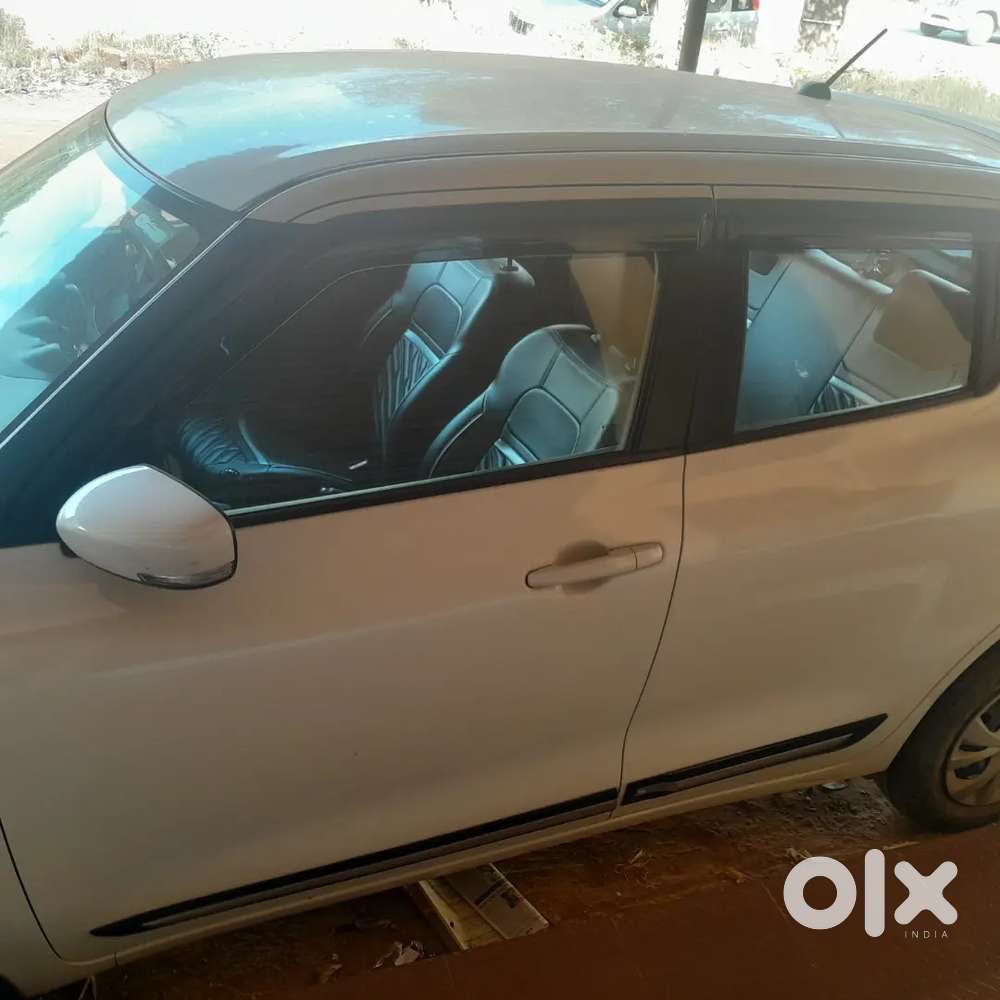 Maruti Suzuki Swift 2022 Petrol 14000 Km Driven