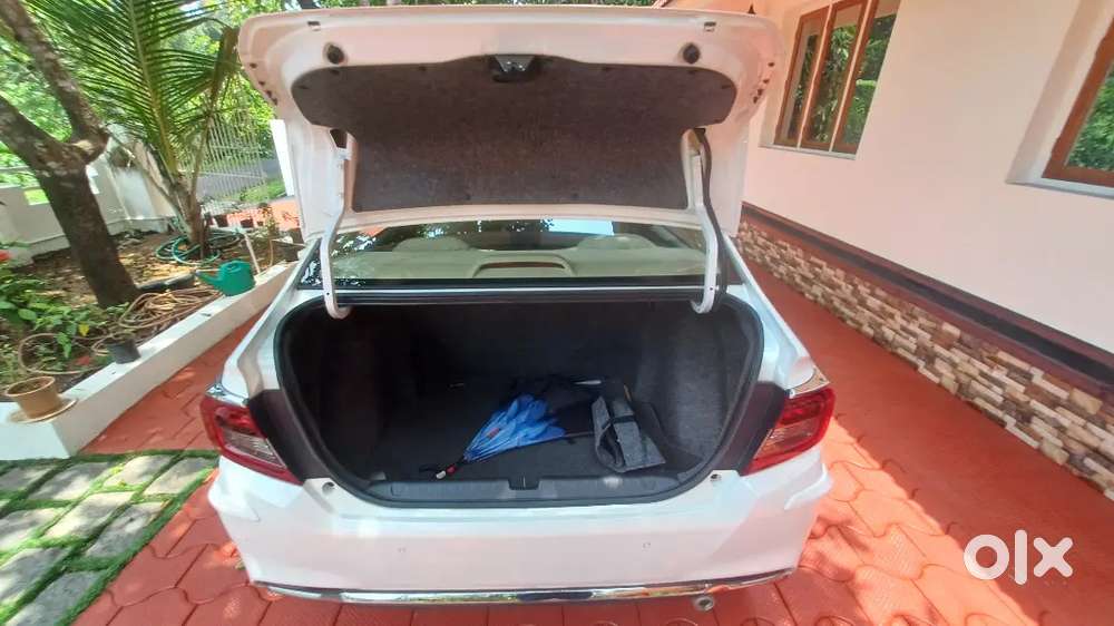 2021 Honda Amaze Vx Cvt (automatic)  1st Owner  Low 24k Km
