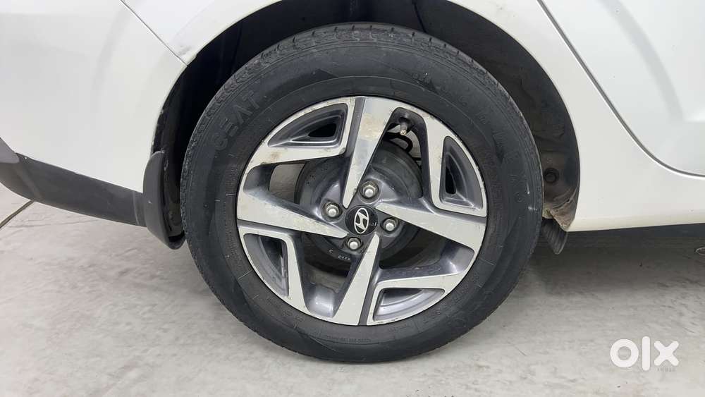 Hyundai Aura [2023-ongoing] 1.2 Sx Plus Petrol Amt, 2022, Petrol