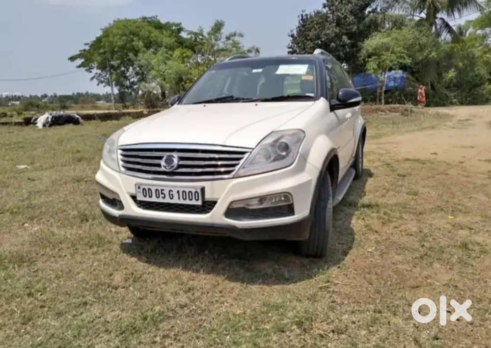 Mahindra Rexton Diesel 2014