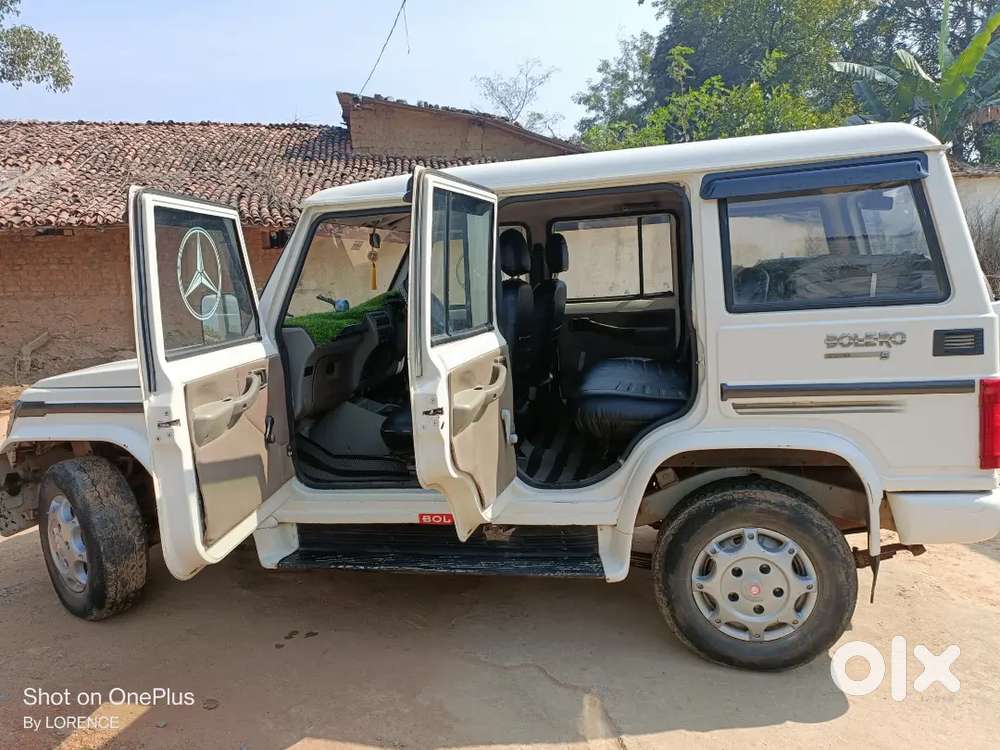 Mahindra Bolero 2012