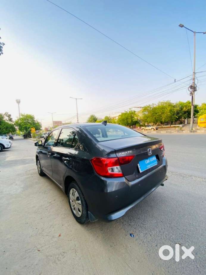 Honda Amaze, 2018, Petrol