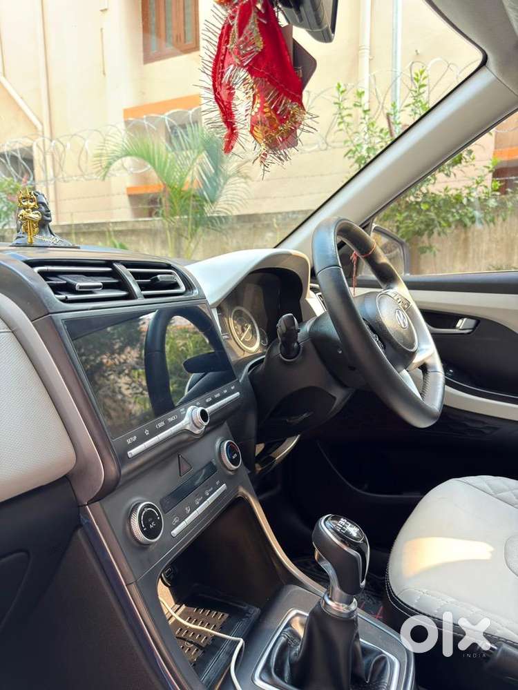 Hyundai 2023 Manual Petrol
