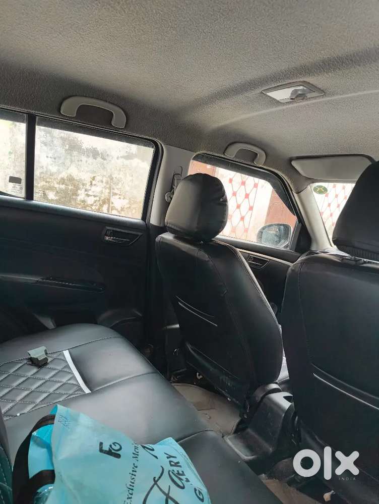 Urgent Sale Karni Hai 
Service 4tarik Ko Krayi 
New Seat Cover.