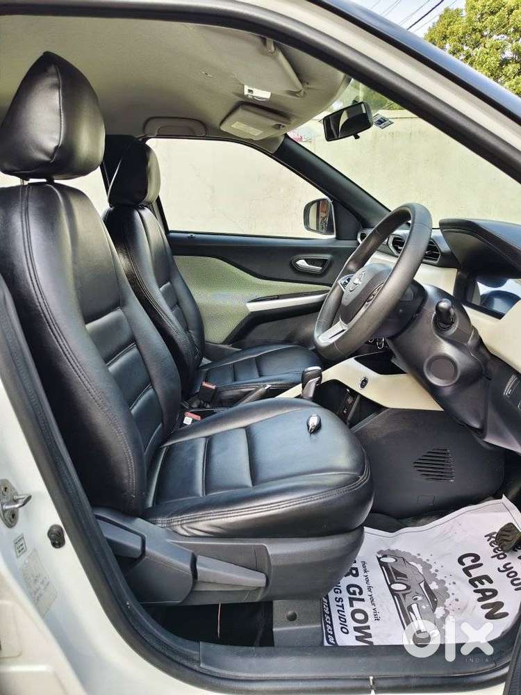 Nissan Magnite 1.0 Xv Turbo Cvt, 2022, Petrol