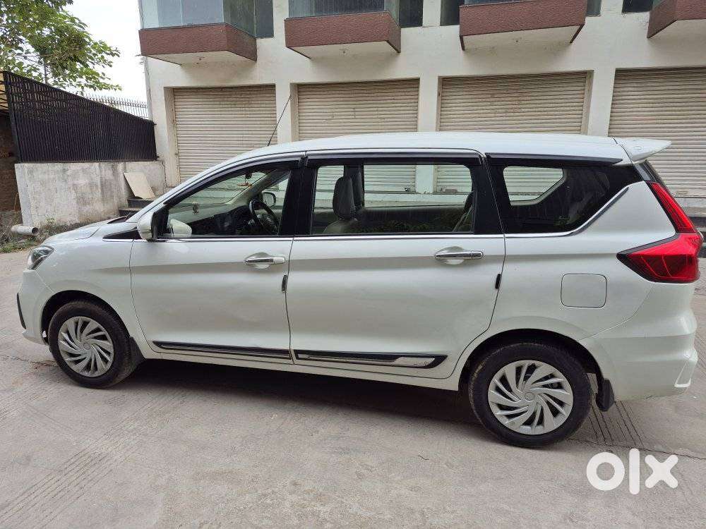 Maruti Suzuki Ertiga Vxi (o) Cng, 2023, Cng & Hybrids