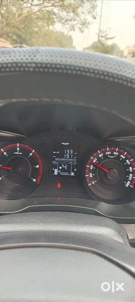 Mahindra Xuv300 2023 Diesel 45000 Km Driven