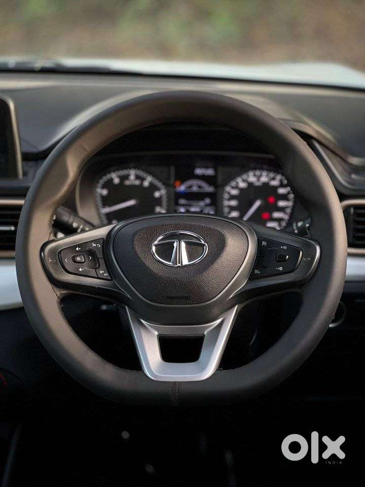 Tata Punch 1.2 Revotron Accomplished Camo Edition, 2022, Petrol