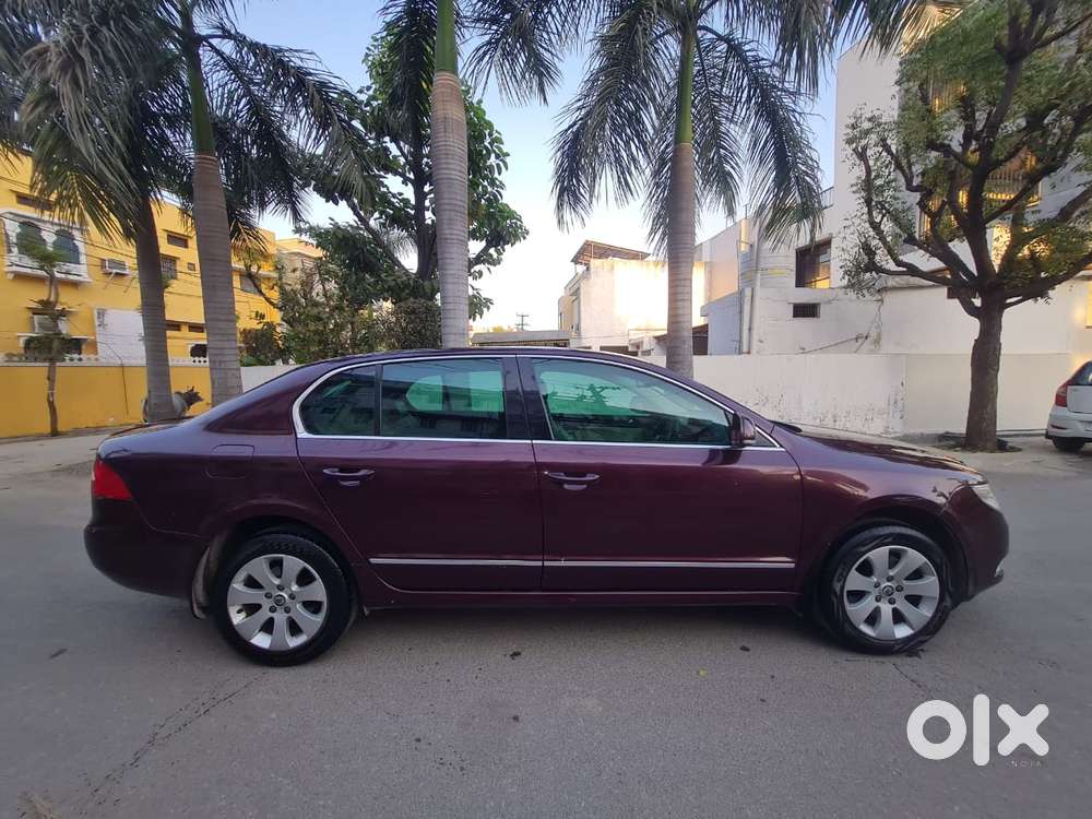 Skoda Superb Corporate 1.8 Tsi Mt, 2011, Petrol
