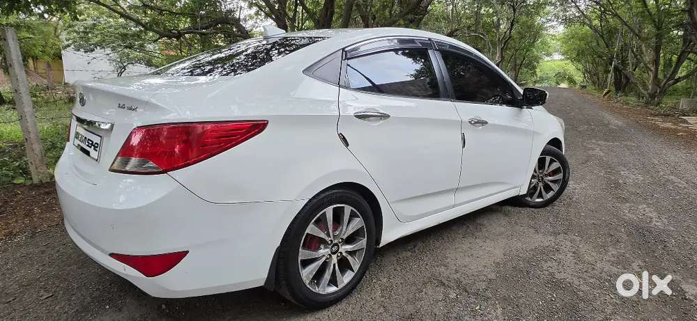 Hyundai Verna 2015 Model
