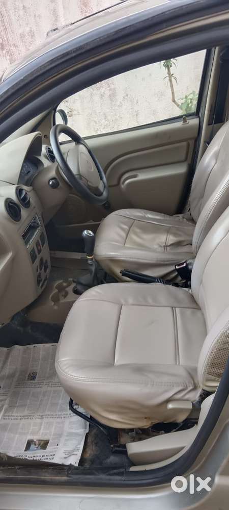 Mahindra Logan Petrol 1.4 Gle, 2008, Petrol