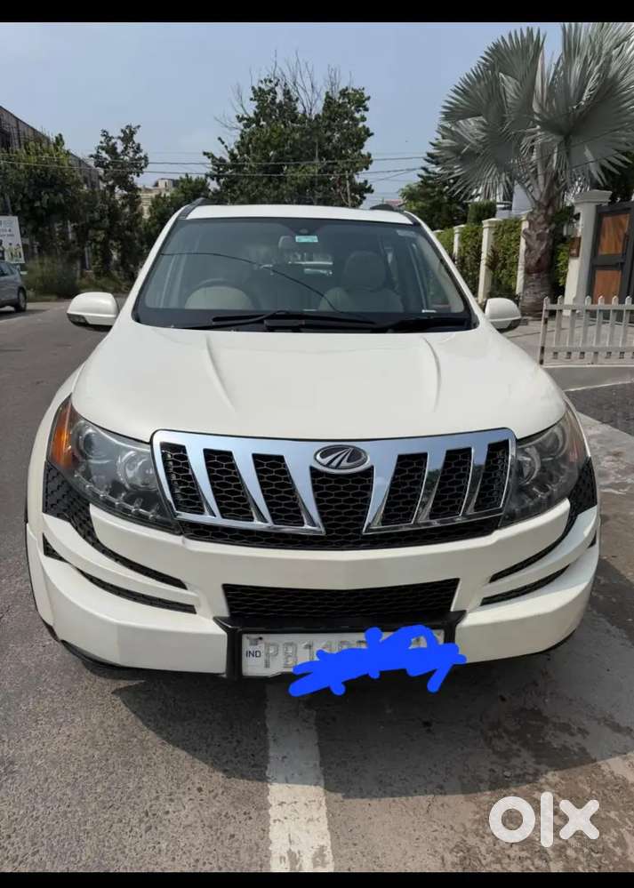 Xuv 500 With Sunroof