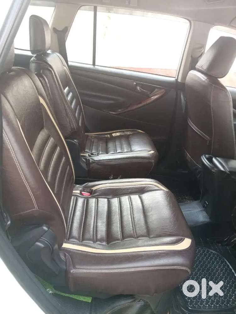 Toyota Innova Crysta 2018 Diesel Well Maintained