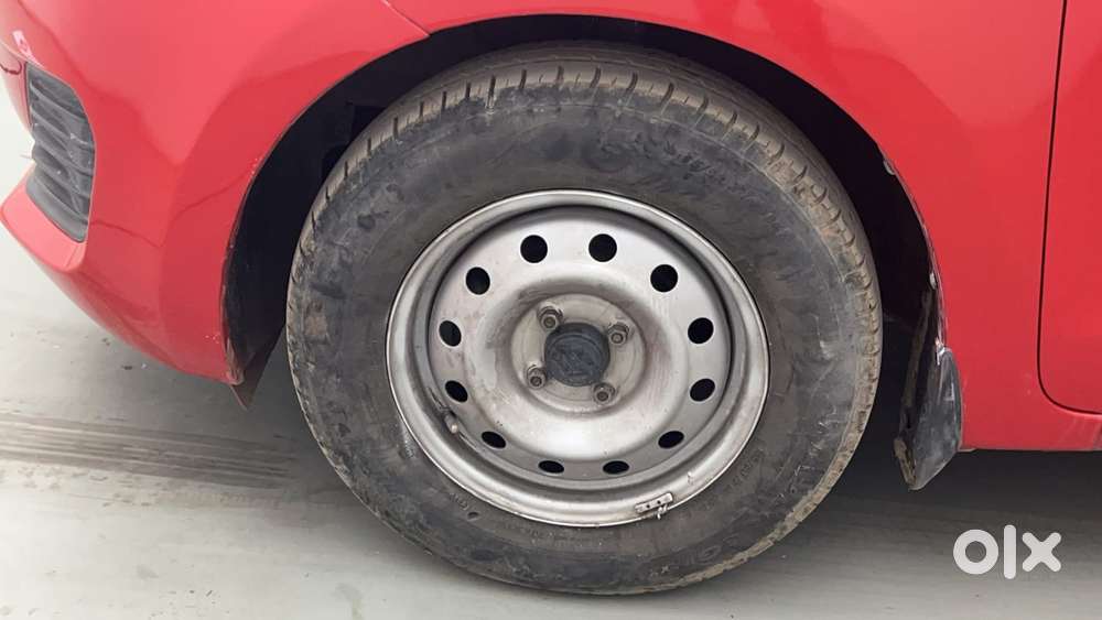 Maruti Suzuki Swift 1.3 Lxi, 2020, Petrol