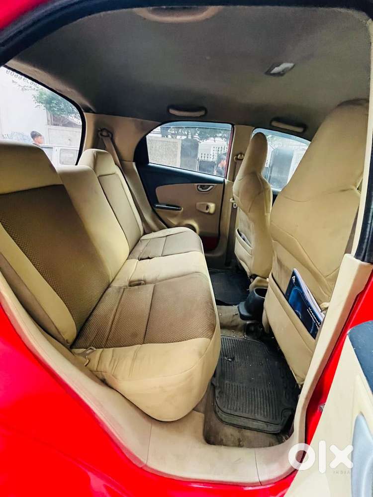 Honda Brio 2011-2013 V Mt, 2012, Petrol