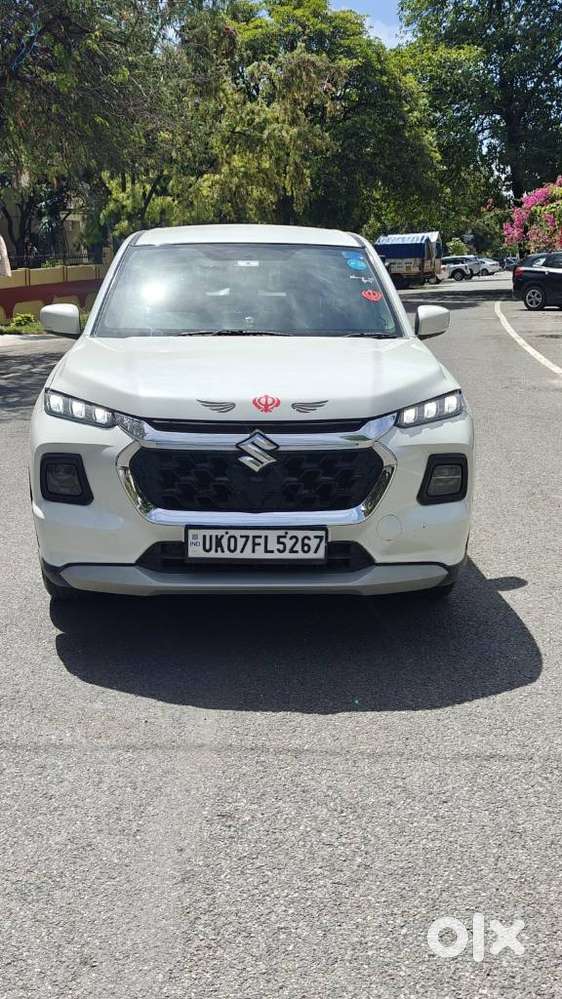 Maruti Suzuki Grand Vitara 1.5 Delta Smart Hybrid At, 2023, Petrol