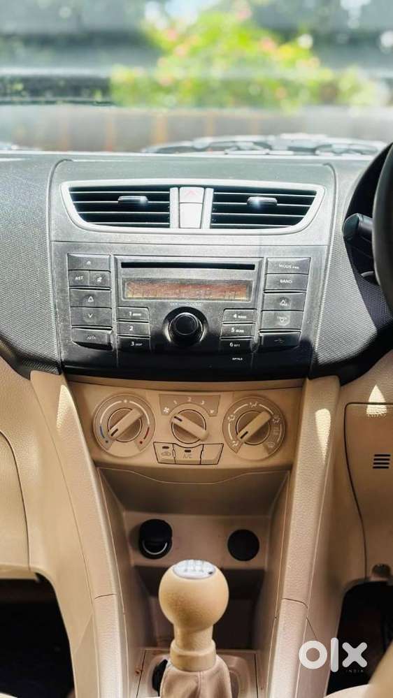 Maruti Suzuki Swift Dzire Vxi Optional, 2014, Petrol
