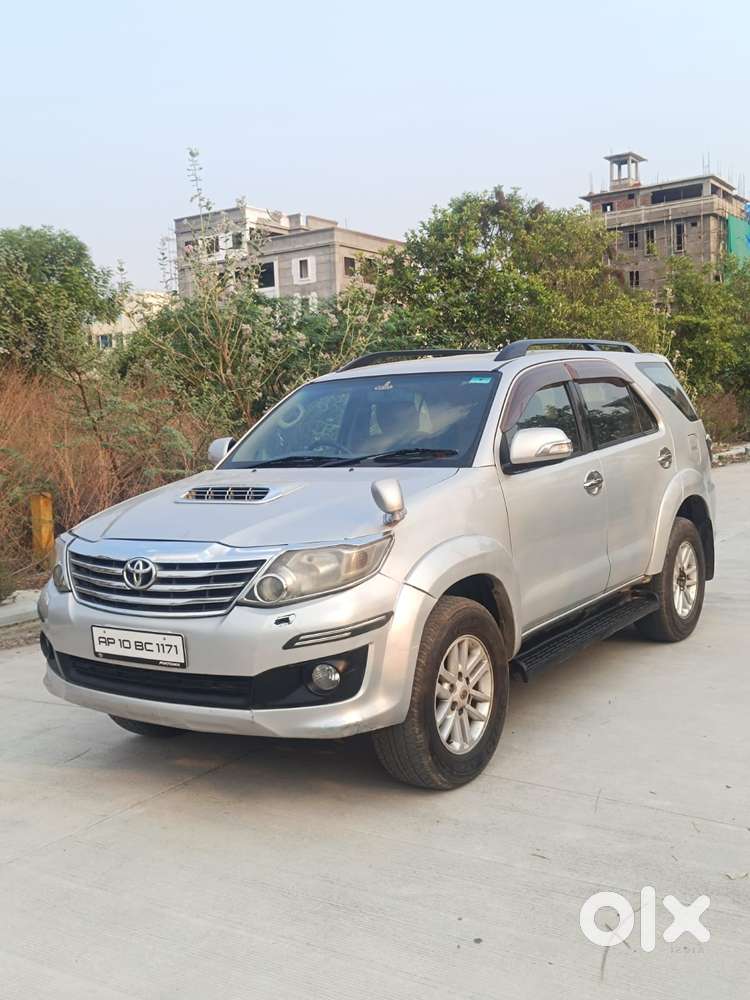 Toyota Fortuner 3.0 4x2 Automatic, 2012, Diesel
