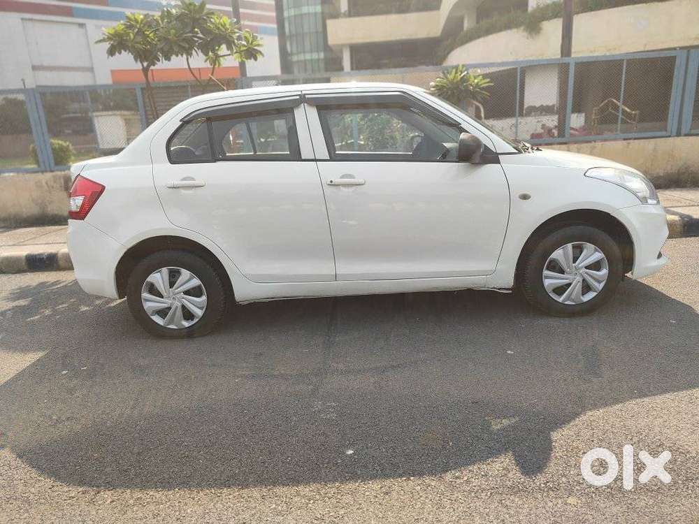 Maruti Suzuki Swift Dzire Lxi Optional-o, 2016, Cng & Hybrids