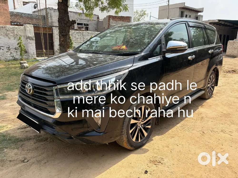 Arjent रिक्वायर्ड Innova Crysta 2018 Se  2020 मॉडल