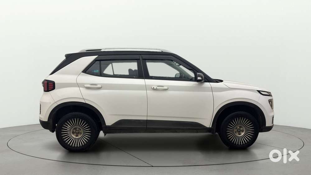 Hyundai Venue Sx, 2023, Petrol