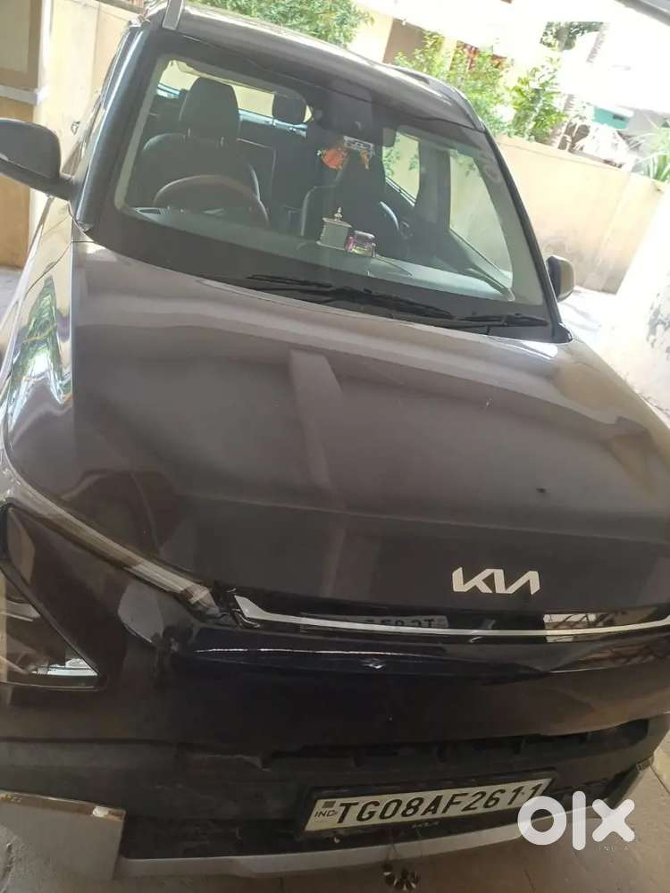 Kia Carens Clavis 2025 Contact