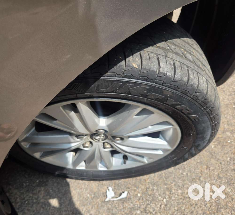 Toyota Innova Crysta 2.4 Zx Mt, 2016, Diesel