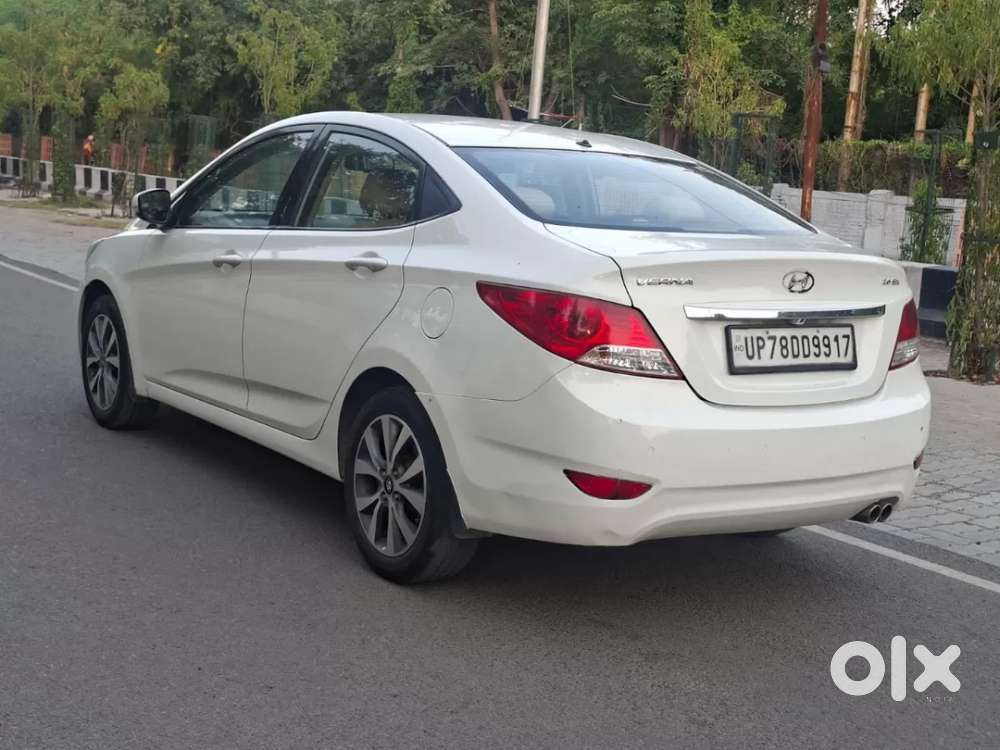 Hyundai Verna Fluidic 1.6 Vtvt Sx, 2013, Petrol
