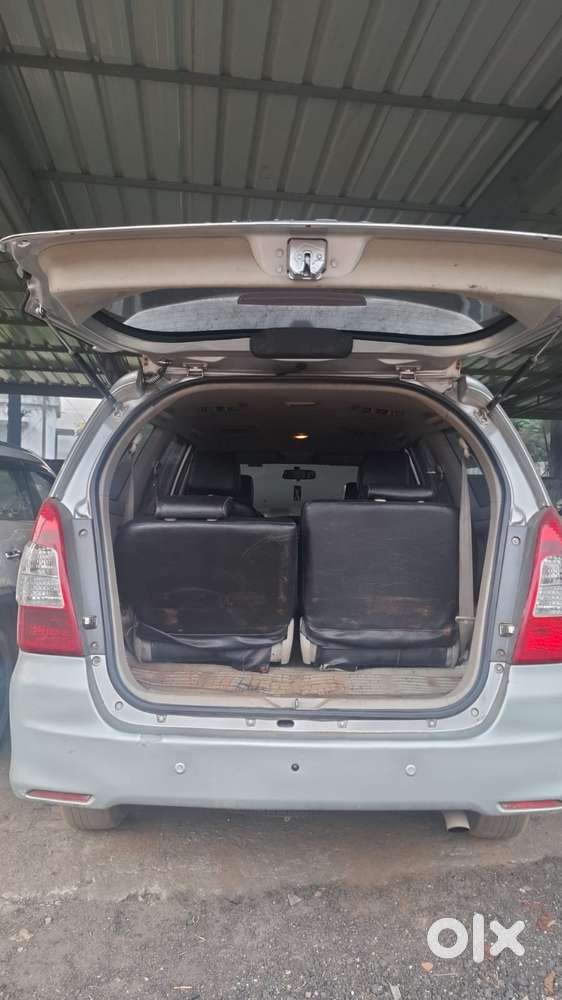 Toyota Innova 2.5 V 7 Str, 2009, Diesel