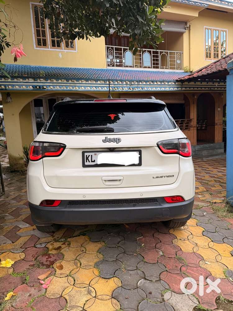  Jeep Compass 2.0 Limited (o) — Dual Tone  Diesel